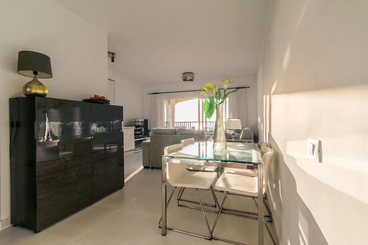 Golf View Apartment - Stunning Ocean View Golf Del Sur San Miguel de Abona Spain