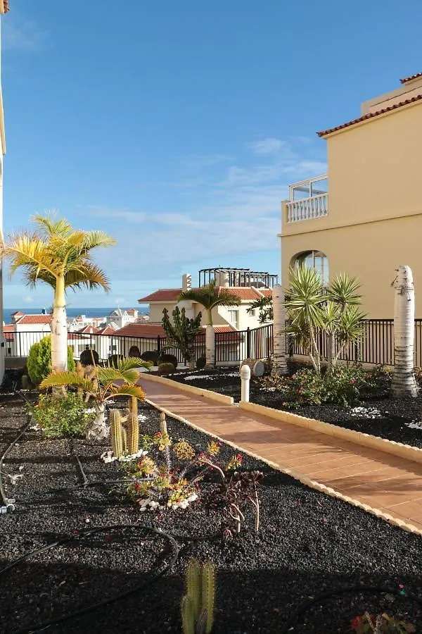Golf View Apartment - Stunning Ocean View Golf Del Sur San Miguel de Abona