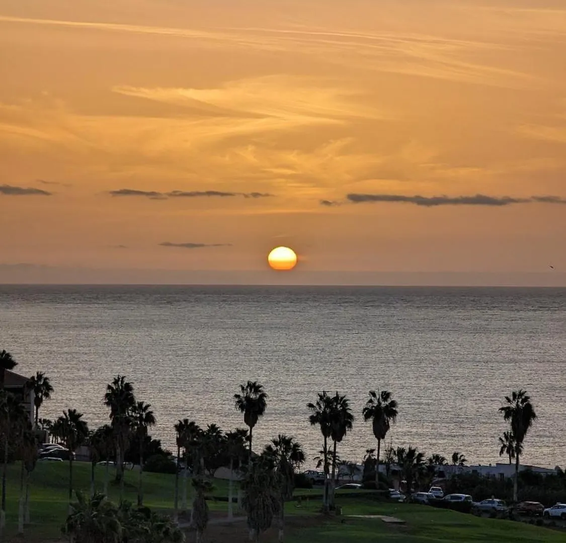 Golf View Apartment - Stunning Ocean View Golf Del Sur San Miguel de Abona