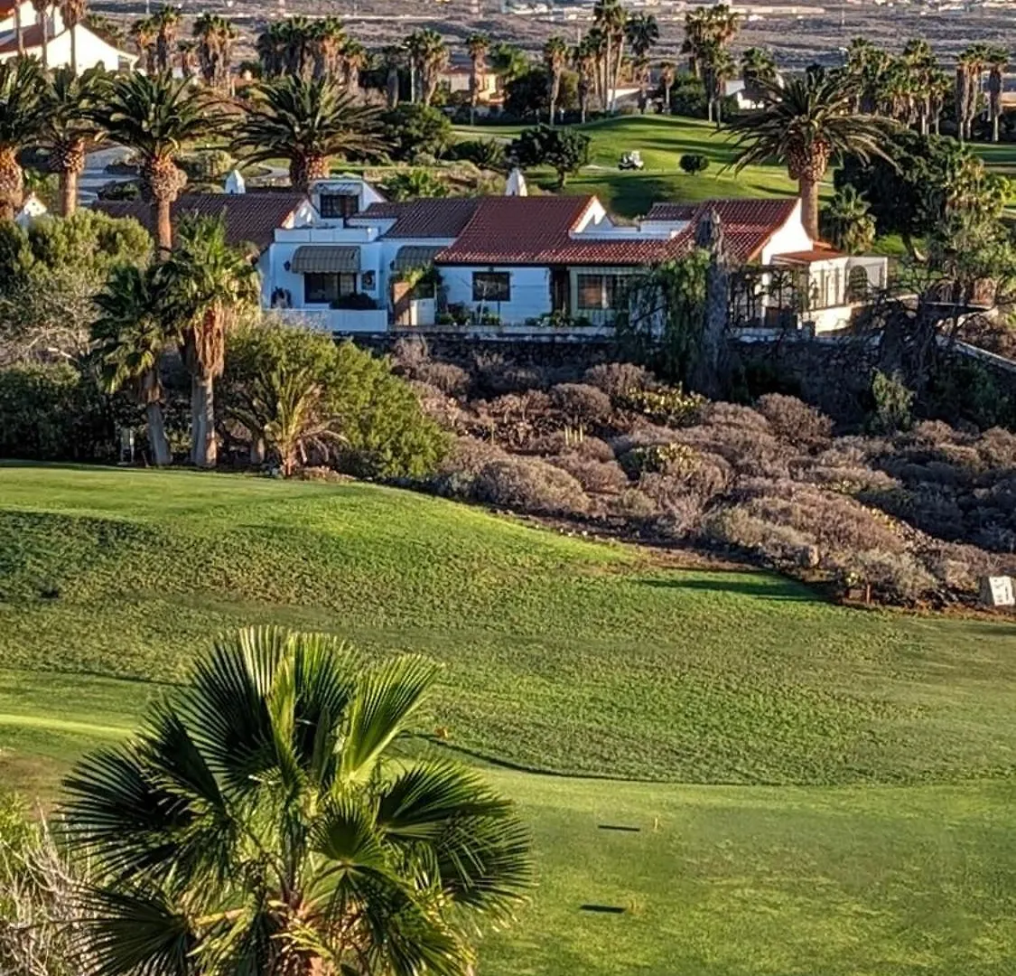 Golf View Apartment - Stunning Ocean View Golf Del Sur San Miguel de Abona